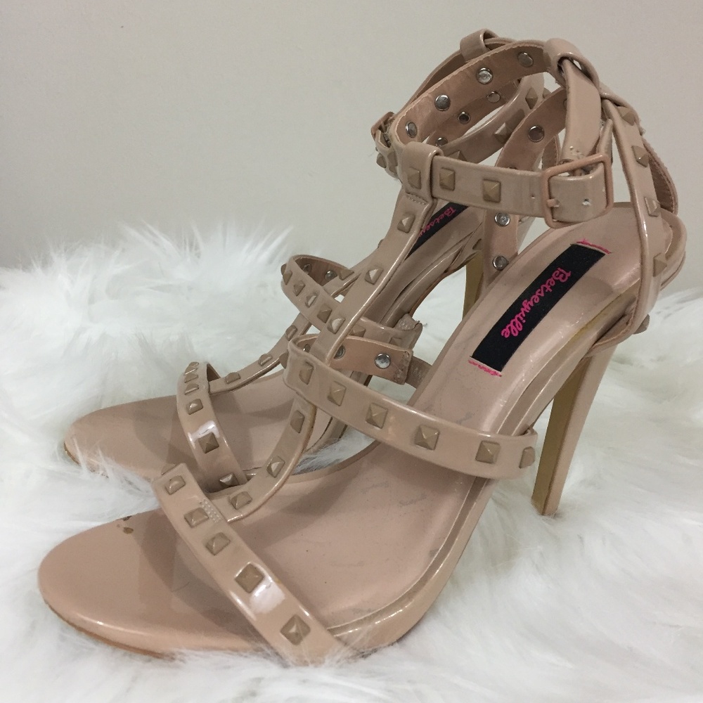 Betseyville for Target nude patent high heels, 8.5